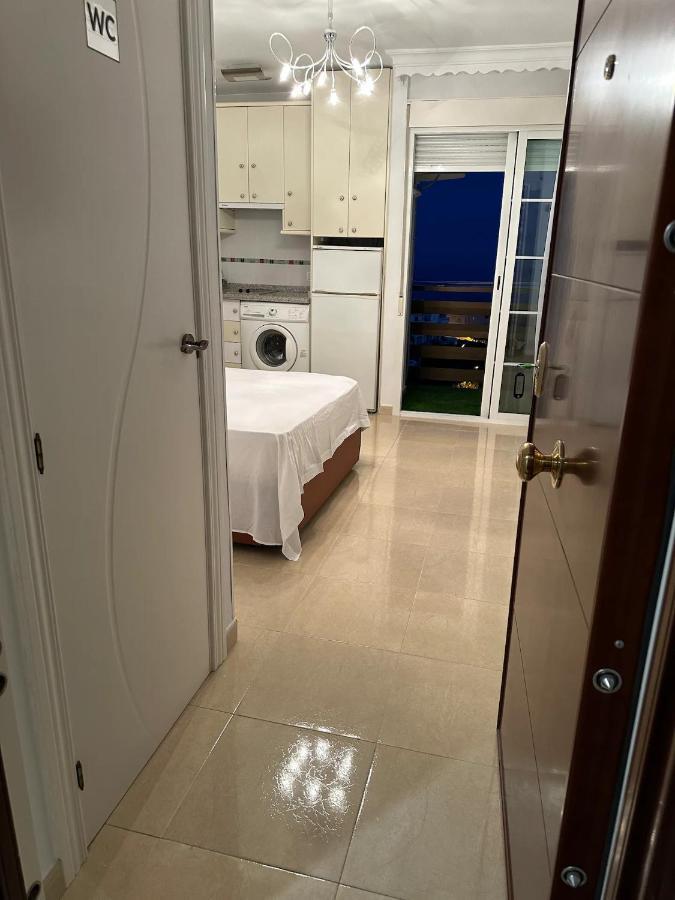 Estudio Turistico En Benalmadena A 200 Mts Del Mar Luaran gambar