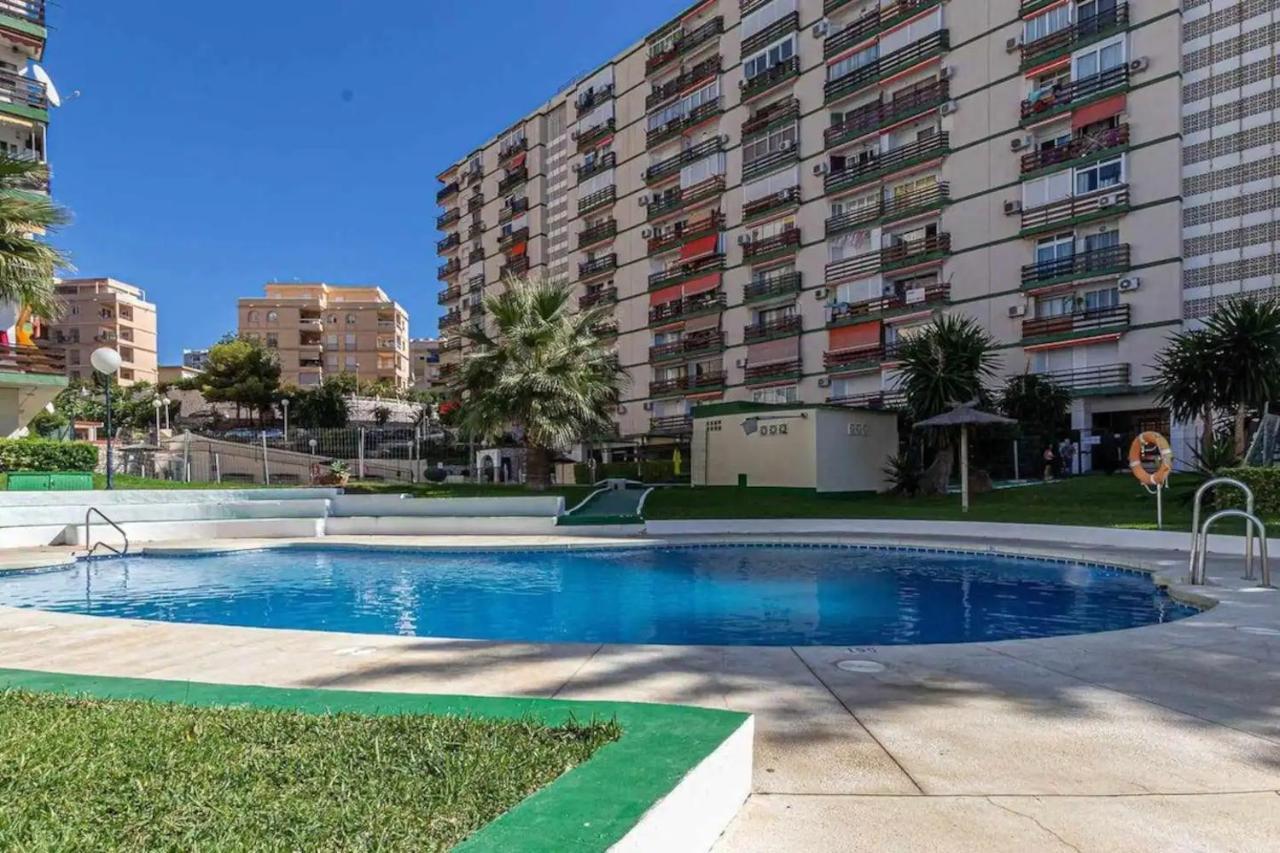 Estudio Turistico En Benalmadena A 200 Mts Del Mar Luaran gambar